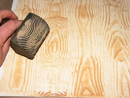 Easy wood – Perie pentru reproducerea texturii lemnului slider